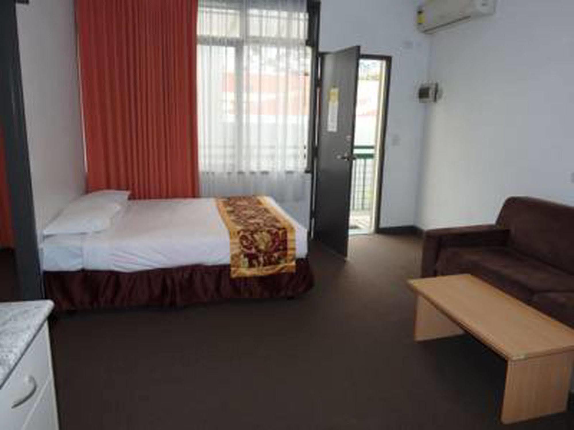 Flagstaff City Inn Мельбурн Екстер'єр фото